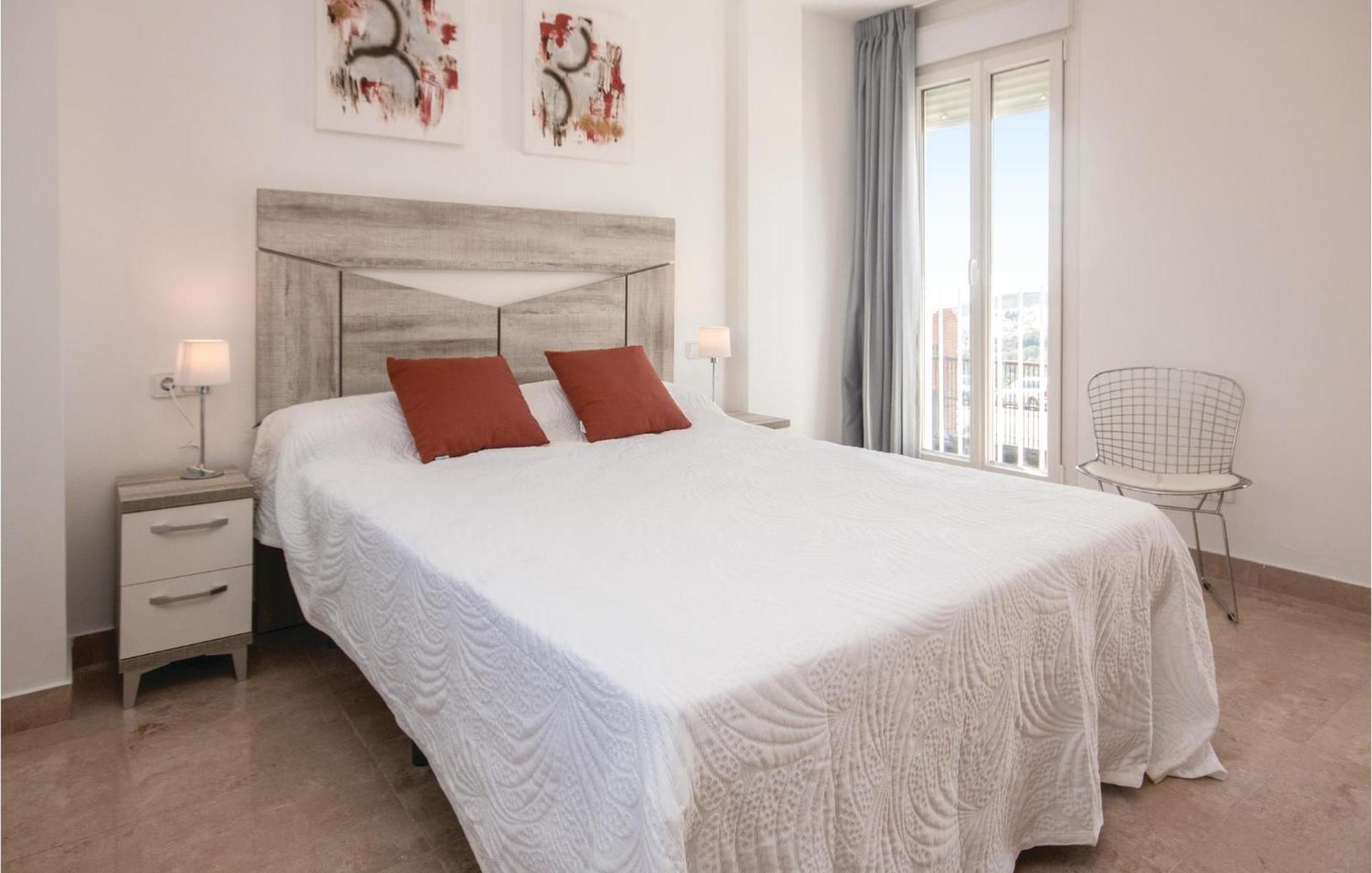 3 Bedroom Amazing Apartment In La Duquesa Castillo de Sabinillas エクステリア 写真